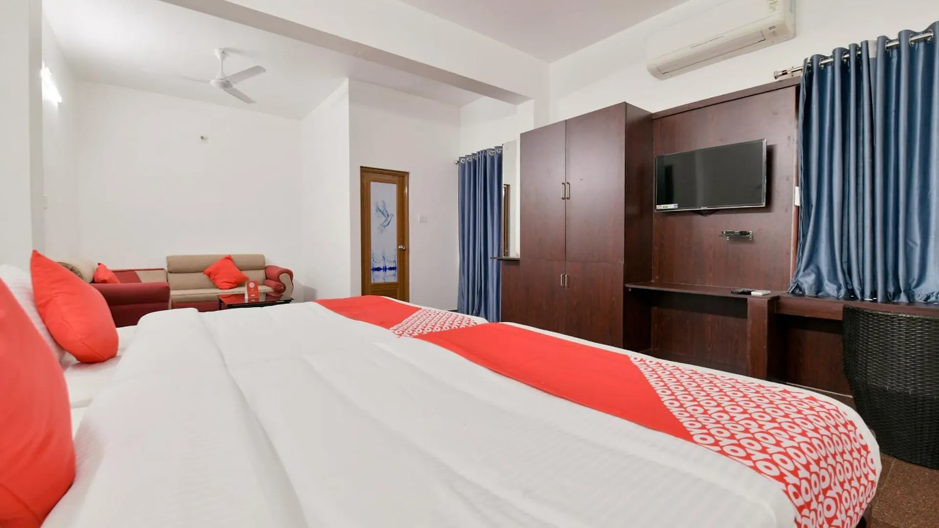 Hotel O Alappuzha Near General Hospital Junction